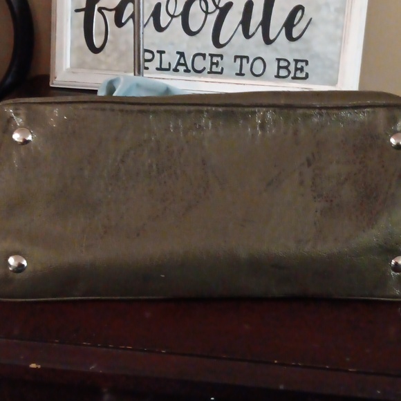 COACH VINTAGE DARK OLIVE PATENT LEATHER SHOULDERBAG - Picture 14 of 15